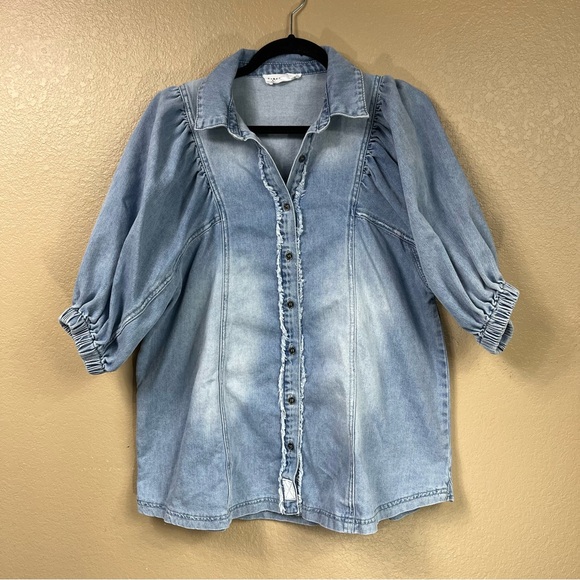 First Love denim puff sleeve button up top - Picture 4 of 10